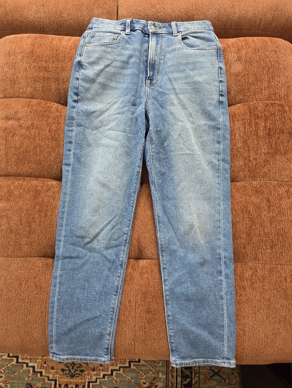 American Eagle Curvy Mom Jeans